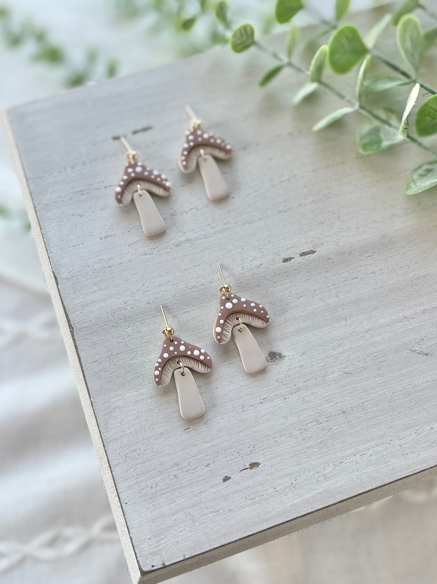 Mushroom Dangle