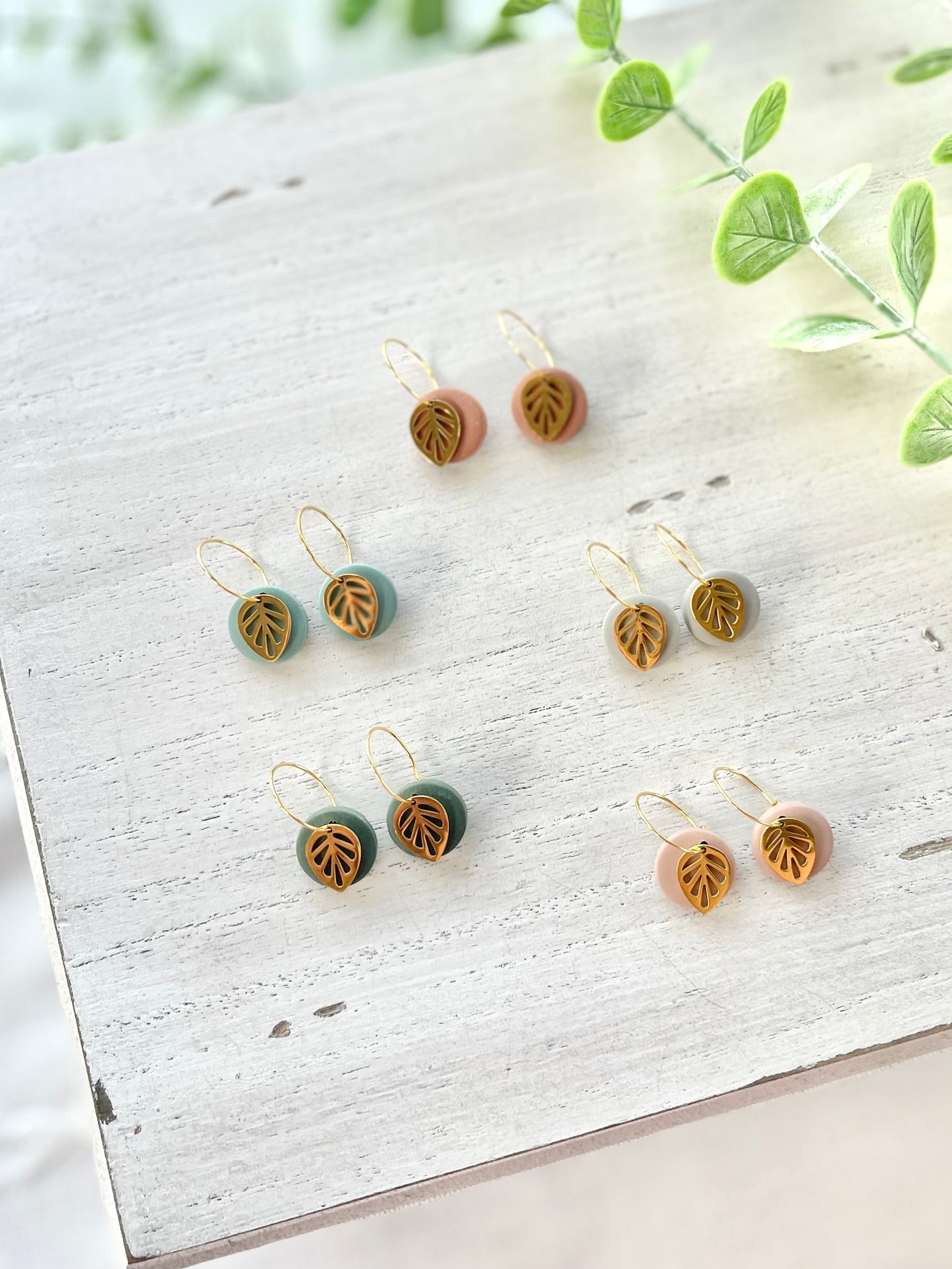 Fall leaf hoop