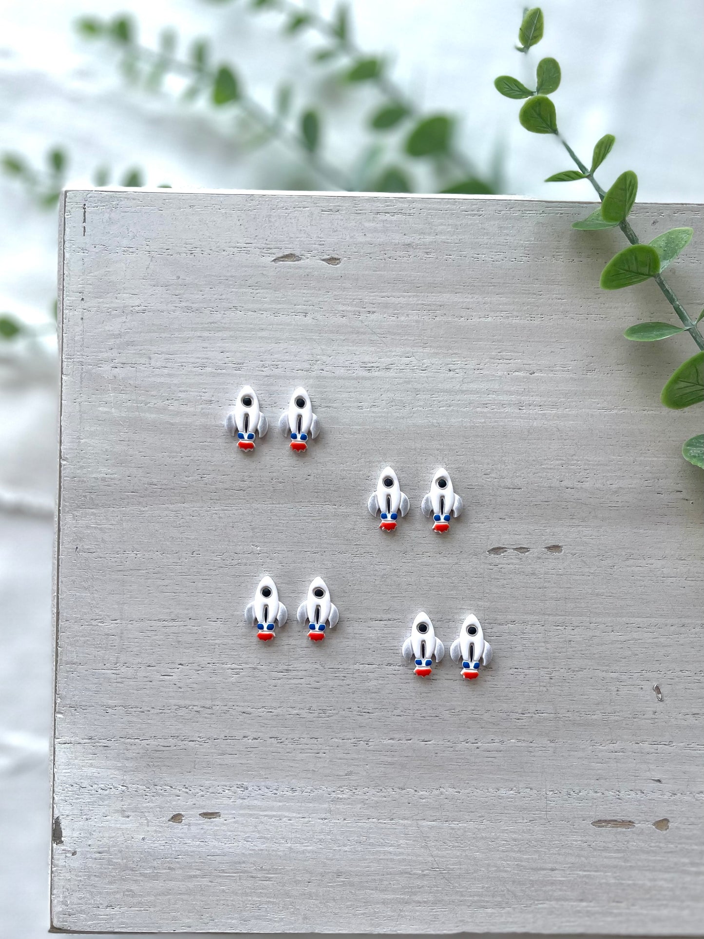 Spaceship Stud