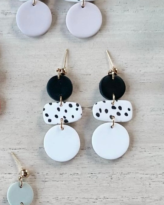 Organic spotted dangle