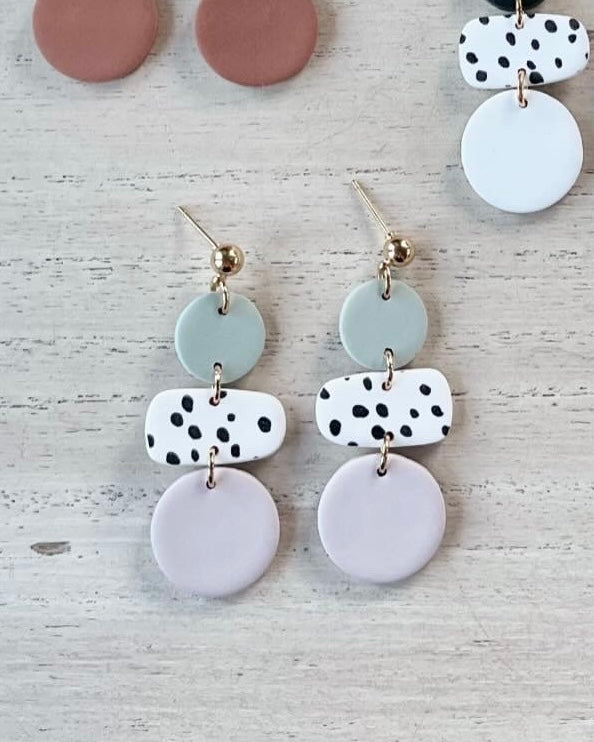 Organic spotted dangle