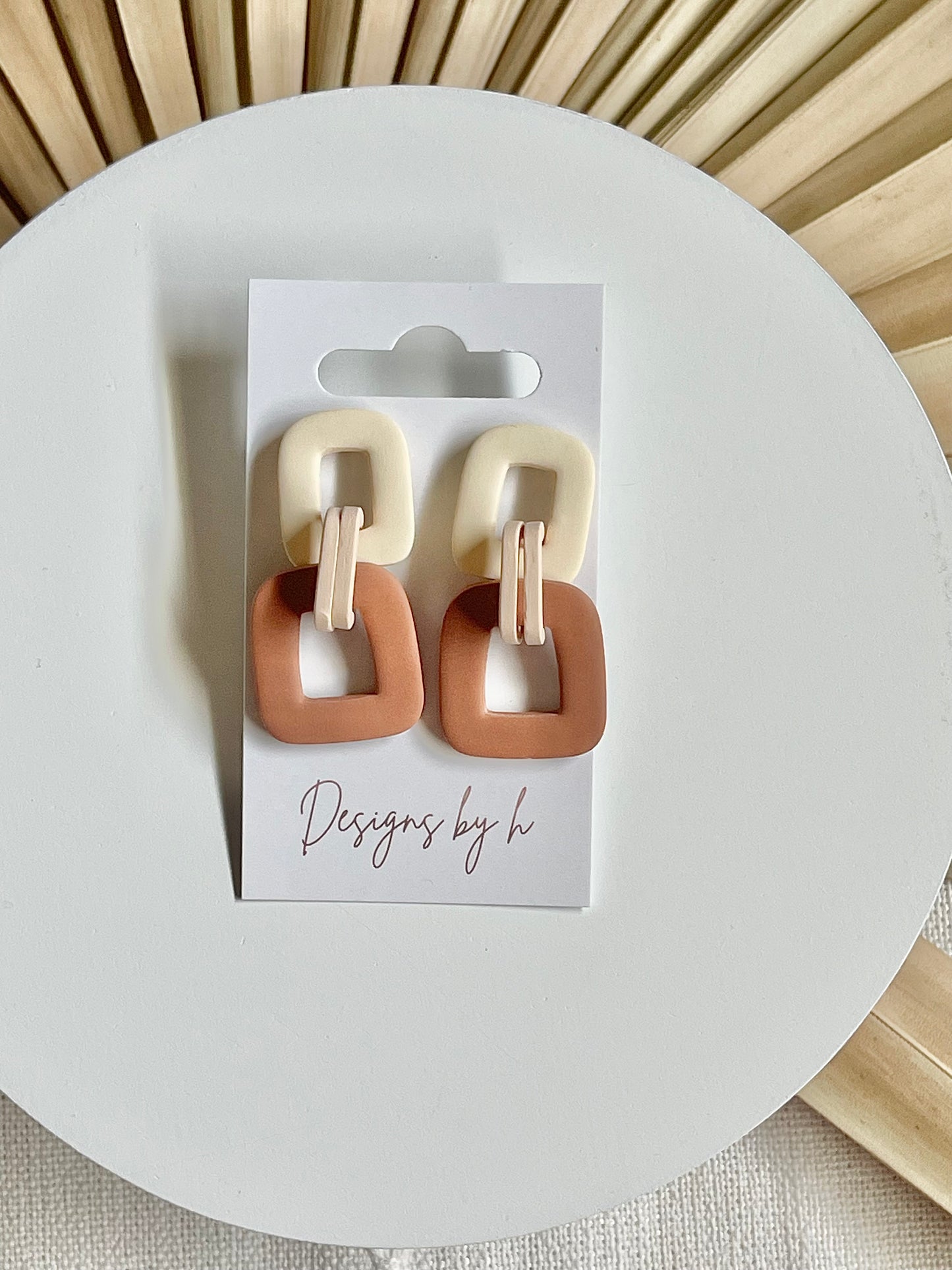 Scottie Clay Link Dangle