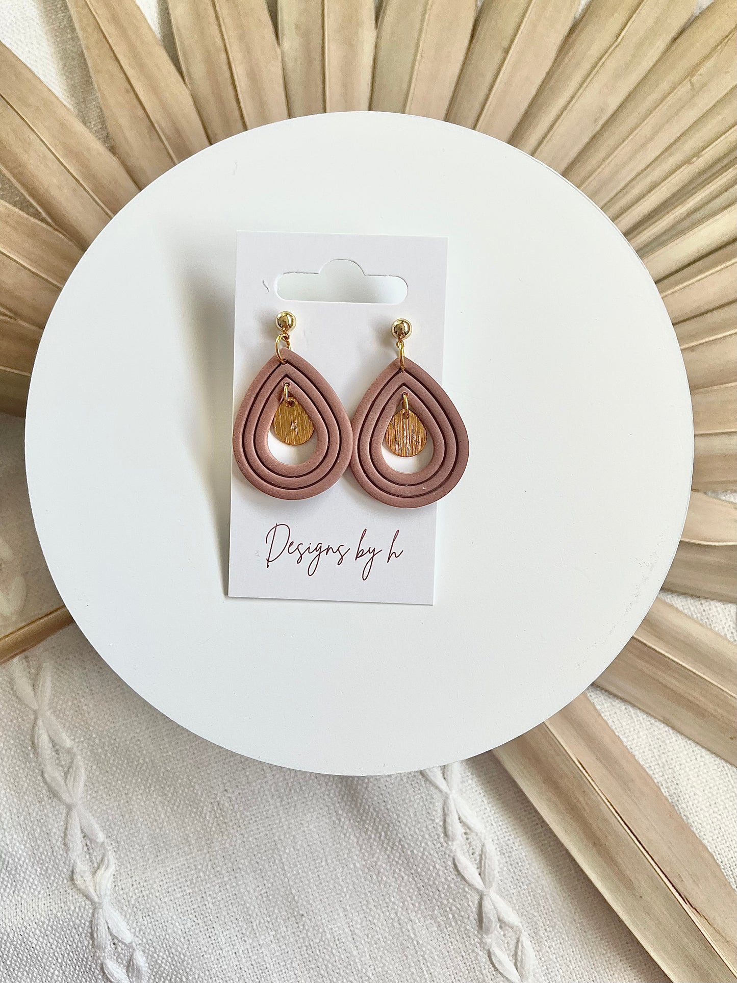 Teardrop Dangle
