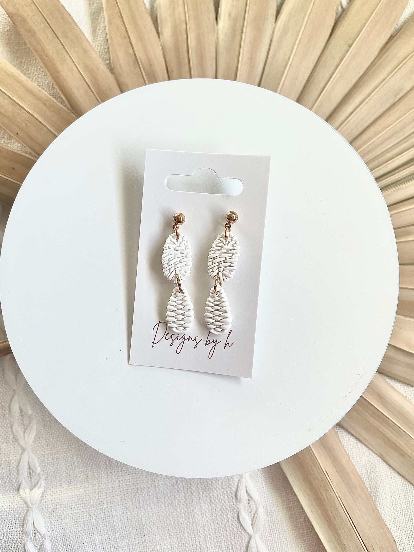White Clay Rattan Dangle
