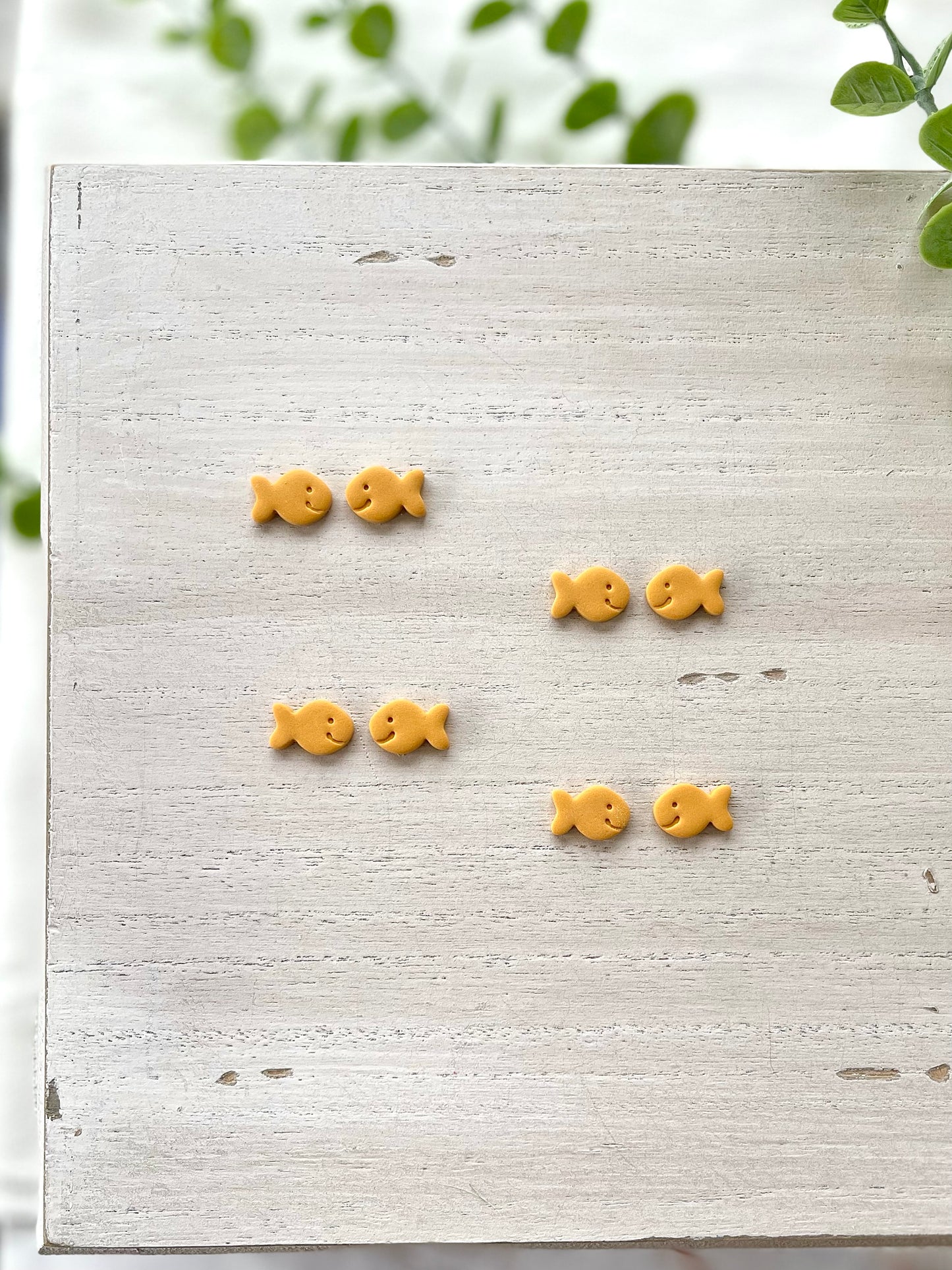 Fish Cracker Studs