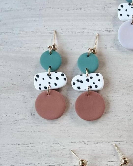 Organic spotted dangle