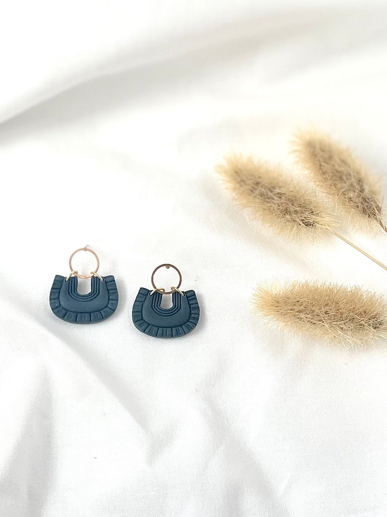 Willow Fringe Dangle