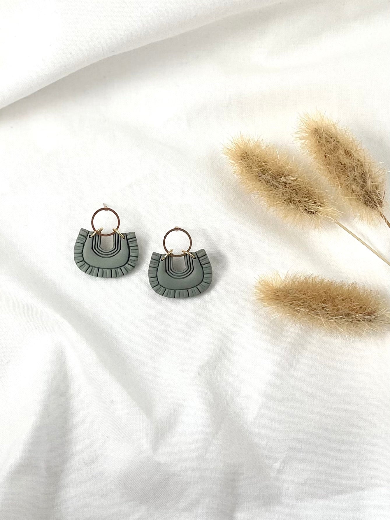 Willow Fringe Dangle