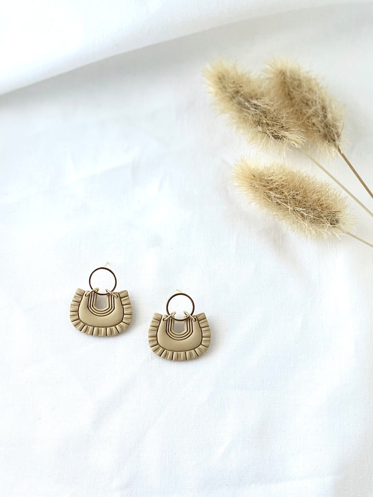 Willow Fringe Dangle